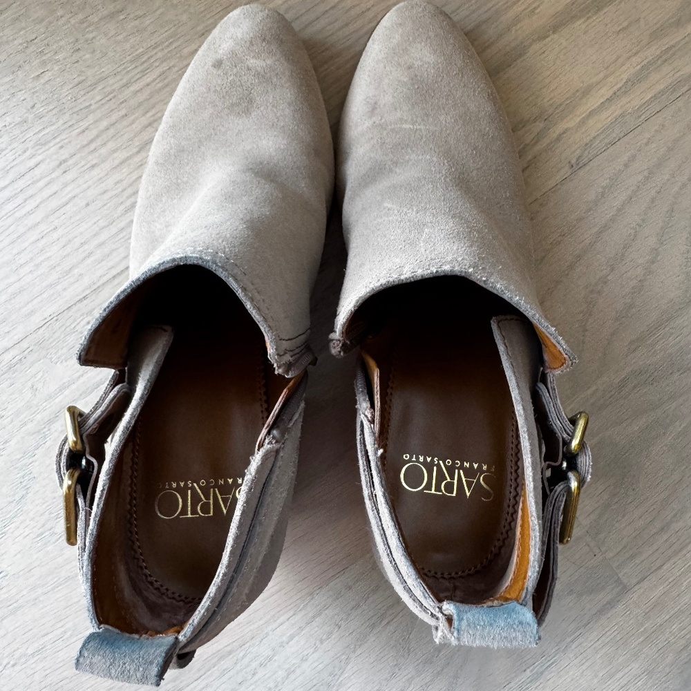 Franko Sarto Boots Women size 5.5 Buckle Straps Ankle Top